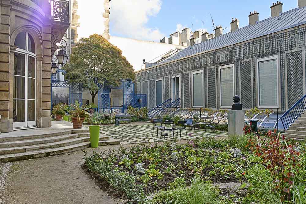 Le jardin de la mairie du 9e arrondissement @ Caroline Moreau