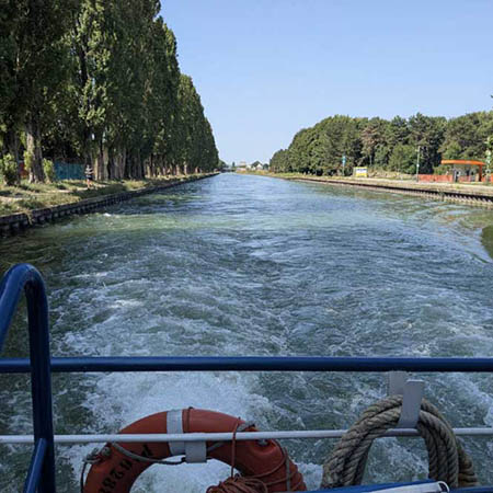 Croisière poétique sur le Canal de l’Ourcq